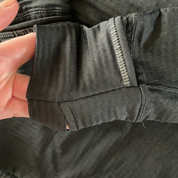 New Balance running size large - Picture 4 of 5